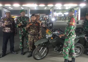 Wujud Nyata Kebersamaan, Babinsa Patroli Malam Bersama Komduk