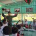 Senyum Anak, Semangat NKRI: Yonif 751/VJS Berbagi Makan & Uji Wawasan Kebangsaan