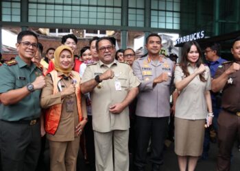 Ngopi Bareng Bersama Wagub DKI Jakarta,Forkopimko Jakbar Ajak Warga Glodok “Jaga Jakarta “