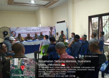Persiapkan Pilkades Serentak, Anggota Koramil 0201-16/TM Sebagai Babinsa Desa Bandar Labuhan Hadiri Pembentukan Panitia P2K