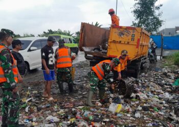 Jumpa Berlian,Prajurit Kodim 0510/Tigarasa Bersama Komduk Wujudkan Hidup Sehat dan Lingkungan Bersih