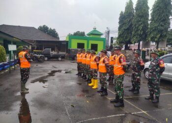 Satgas Sampah Kodim 0510/Trs Terus Bekerja ,Wujudkan Lingkungan Sehat
