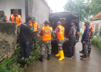 Satgas Sampah Kodim 0510/Trs Terus Bekerja ,Wujudkan Lingkungan Sehat