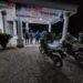 Pastikan Keamanan Warga, Babinsa Koramil 10/TM Gelar Patroli Malam di Wilayah Binaan