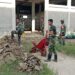 Pembersihan Lanjutan, Babinsa 08/SPU Pastikan Masjid Baitul Karim Kembali Layak Ibadah