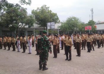 BABINSA KORAMIL 0201-06/MS JALIN HUBUNGAN SILATURAHMI DENGAN LURAH SERTA PERANGKAT KELURAHAN AGAR KOMPAK DAN SOLID