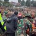 TNI Lanjutkan Evakuasi Korban Longsor Cisarua, Masih Berlangsung Intensif