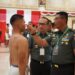 Kasdam XIII/Merdeka Pimpin Sidang Parade Tingkat Panda Bintara PK TNI AD Gelombang I TA 2026