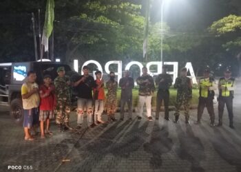 Rumah Terasa Aman Babinsa Intensifkan Patroli Siskamling, Sisir Pemukiman
