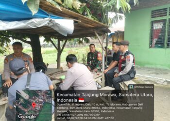 Babinsa Koramil 0201-16/TM Monitoring Aksi Demonstrasi Warga Desa Dalu X A