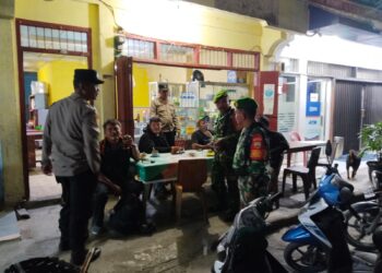 Patroli Bersama Komduk,Babinsa Koramil 11/Parlilitan Beri Kenyamanan Masyarakat
