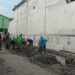 Anggota Satgas TMMD, Ormas, Linmas & Masyarakat Tancap Gas Kerjakan Perbaikan Saluran Air