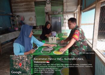 Babinsa Imbau Pedagang di Pasar Agar Jaga Kebersihan Lingkungan