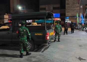 Jaga Kondusifitas Wilayah , Koramil 01/AK Gelar Patroli Keamanan Bersama FKPPI di Aek Kanopan