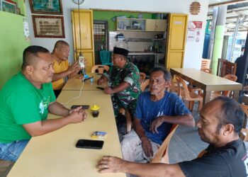BATITUUD KORAMIL 0201-06/MS KOMSOS DENGAN PARA TOKOH MASYARAKAT DIWARKOP