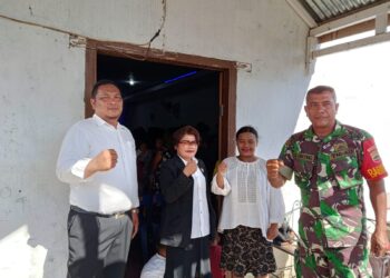 Bukan Sekadar Tugas, Babinsa 04/Tigalingga Pilih Hadir dan Beribadah Bersama Warga