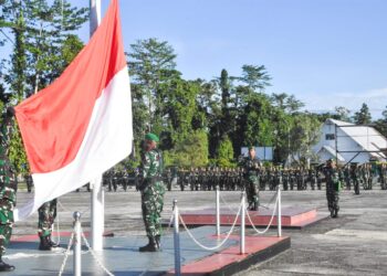 Dandim 1710/Mimika Pimpin Upacara 17-an, Tekankan Kewaspadaan dan Sampaikan Amanat Kasad