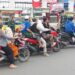 Koramil 03/Tg.Priok Bagikan Tak’jil,Sembako Gratis dan Bantu Pelaku UMKM Mengais Rezeki Ramadhan di KDKMP Papanggo