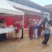Anggota Pramuka Pondok Aren Bagikan Takjil ke Warga Selama Ramadhan