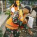 Babinsa Koramil 05/Cilincing Bersama Komduk Terus Bergerak Cepat Atasi Permasalahan Sampah