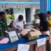 Babinsa Desa Manunggal Serda Topik Soleh Hadir Dalam Kegiatan Serba Murah