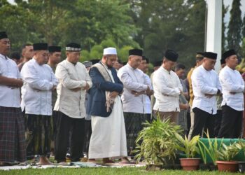 Kodam XIII/Merdeka Gelar Salat Idul Fitri 1447 H Bersama, Pangdam: Momentum Kembali Kepada Fitrah