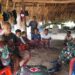 Wujudkan Masyarakat Sehat, Satgas Pamtas Yonarhanud 2 Kostrad Gelar Pelayanan Kesehatan Keliling di Natemnanu