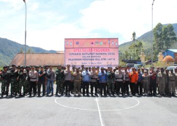 Kodim 1714/Puncak Jaya Turun Hadir Bersama Apel Gelar Pasukan TNI/Polri, Satgas dan Apintel Pada Operasi Ketupat Noken 2026
