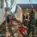 Ciptakan Sekolah Bersih dan Nyaman, TNI Gelar Karya Bakti di SDN Madat