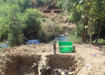 Senyum Semangat Warnai Pembangunan Jembatan Garuda di Desa Samili,Kab Bima