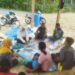 Diskusi Santai, Babinsa bersama Poktan Pandawa Lima Gali Strategi Panen Jagung Optimal