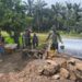Jembatan Armco Dibangun, Koramil 01/AK Buka Akses Ekonomi Warga