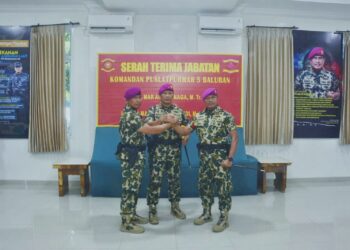 Dankolatmar Didampingi Danpuslatpurmar 5 Baluran Resmikan Monomen 6 Tuntutan Korps Marinir