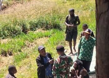 Warga Distrik Kembru Jadi Korban Penembakan TPNPB-OPM, TNI Siaga Berikan Perlindungan dan Bantu Evakuasi