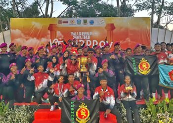 Atlet Binaan TNI AL Wujudkan Kabupaten Mojokerto Juara Umum Kejurprov Dayung Jatim 2026, Kolonel Marinir Kakung: Komitmen dan Konsistensi Tak Pernah Mengkhianati Hasil