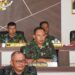 Jaga Kebugaran Tubuh, Dankolatmar Melaksanakan Renang Militer