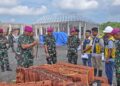 Komandan Kolatmar Dampingi Kunjungan Ir Kormar Di Lokasi Pembangunan Yonif 15 Marinir