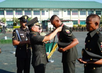 Pangdam IX/Udayana Tutup Dikmaba Infanteri Gelombang I TA 2026, 137 Prajurit Resmi Dilantik