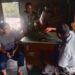 Ukur Kualitas dan Kuantitas Panen, Babinsa di Susoh Dialog Humanis dengan Pelaku Usaha Kilang Padi