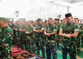 Kodam XXI/Raden Inten dan Pemerintah Daerah Bangun Jembatan di Kali Pasir