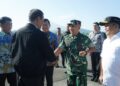 Pangdam XIII/Merdeka Sambut Kedatangan Menteri Pertanian RI di Bandara Samratulangi Manado