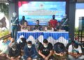 TNI AL BERHASIL AMANKAN 14 ORANG PMI NON PROSEDURAL DI PERAIRAN KARIMUN, KEPULAUAN RIAU