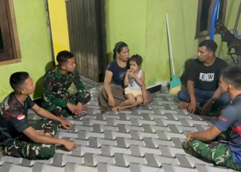 Ngobrol Bersama Ibu Asuh,Satgas TMMD 128 Kodim 0203/Langkat Eratkan Kebersamaan