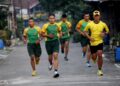 Optimalkan Fisik Prima, Prajurit Divif 1 Kostrad Tempuh Lari 7K Penuh Semangat
