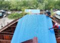 Satgas TMMD Ke-128 Kodim 1710/Mimika Genjot Pembangunan 5 Unit Rumah di Kampung Keakwa, Fokus Pemasangan Atap