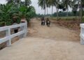 Jembatan Memangkas Jarak, Mempererat Asa Warga Pasar Rawa dan TNI dalam Semangat Gotong Royong