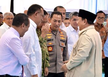Panglima TNI Dampingi Presiden RI Pada Kegiatan Penyerahan Hasil Kerja Satgas PKH