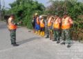 Satgas Sampah Koramil 01/Teluknaga Bersihkan Kandang Genteng