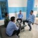 Babinsa Kawal Program MBG Melalui Komsos dengan Kepala dan Staf SPPG di Mabar Hilir
