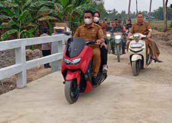 Jembatan Baru dan Jalan Bagus Hadirkan Harapan dan Senyuman Warga Pasar Rawa